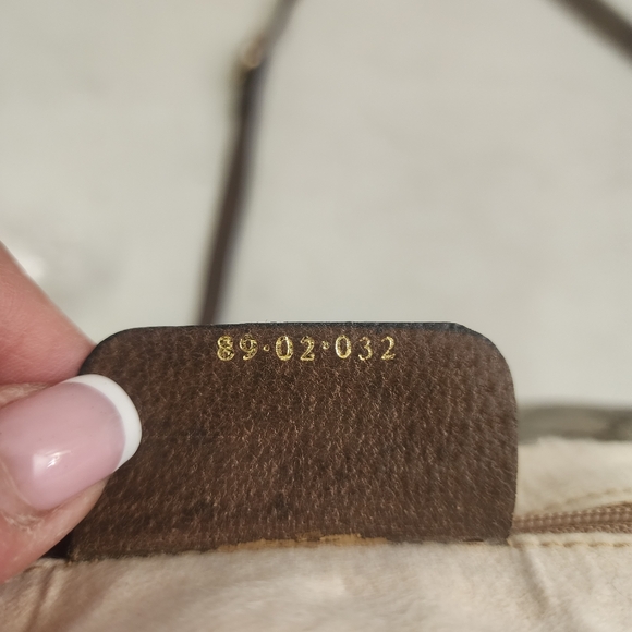 Authentic Vintage Gucci Canvas Sherry Line Shoulder Bag - Picture 8 of 13